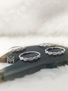 Anillo abril
