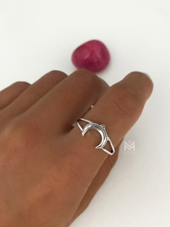 Anillo luna invertida y bolitas - Estilojoyasmanu