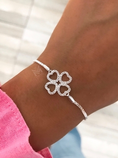 Pulsera ajustable trebol
