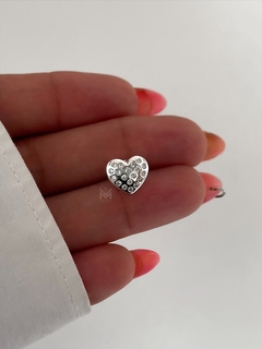 Dije pasante corazon con piedras