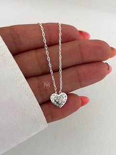 Collar corazon pasante con piedras