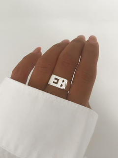 Anillo iniciales recto - comprar online