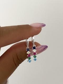 Argollas con piedras multicolores (par)