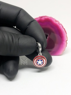 Charm capitan america - comprar online