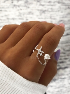 Anillo con Cadena y Perla