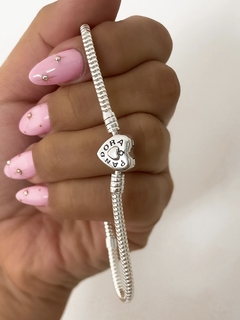 Imagen de Pulsera corazón con piedras y liso