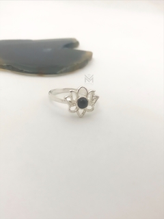 Anillo flor de loto en internet