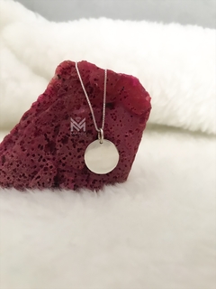 Cadena con medalla de 1,4 cm en internet