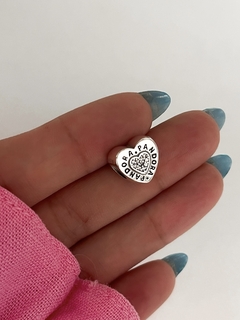 charm en forma de corazon