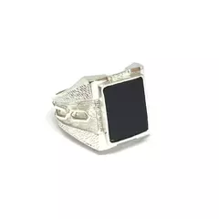 Anillo eslabones y piedra onix