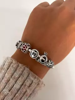 Charm dona con corazones - Estilojoyasmanu