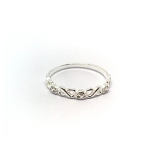 Anillo infinitos y piedras