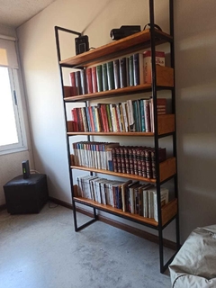 BIBLIOTECA DE MADERA Y HIERRO (DEMORA 30 DIAS) - comprar online