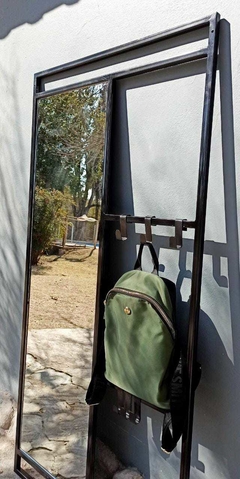 ESPEJO + PERCHERO MAGUI (DEMORA 30 DIAS) - tienda online