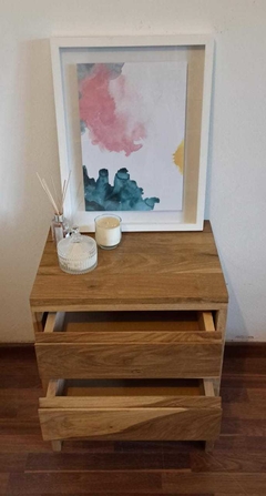 MESITA DE LUZ PETIRIBI DENVER (DEMORA 30 DIAS) - comprar online