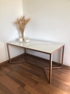 Imagen de MESA RATONA PORCELANATO "Y" SILVI (Demora 30 días)