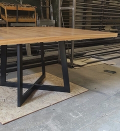 MESA DE COMEDOR PARAISO Y HIERRO (DEMORA 45 DIAS) - VIAZ HOME