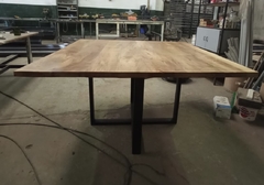MESA DE COMEDOR ZOITA Y HIERRO (DEMORA 45 DIAS) en internet