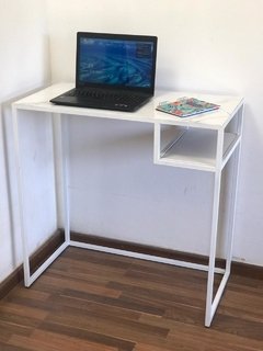ESCRITORIO MAGGIE (Demora 30 días)