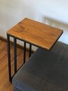 MESITA DE ARRIME MADERA NOE (Demora 30 días)