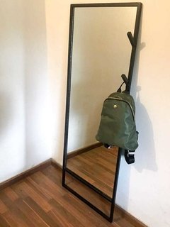 ESPEJO + PERCHERO LUZ (Demora 40 días) - tienda online