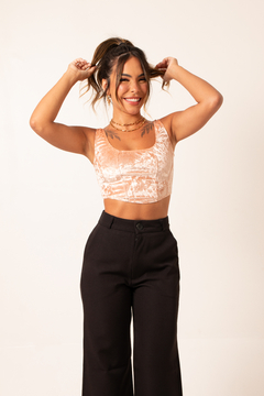 CROPPED DORA ROSE