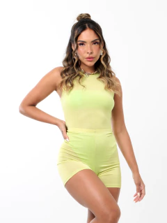 Short Spirit + BOdy Eagles + top virginia + hot pant sparks verde neon