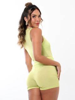 SHORT SPIRIT VERDE na internet