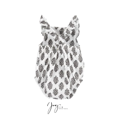 Romper Preto e Branco - Carter´s - comprar online