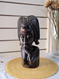 Gran Figura Africana de Madera Ebano