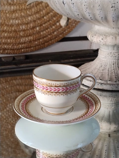 Duo de Cafe en Porcelana Inglesa Worcester Eleanor Bone China de coleccion (100) - comprar online