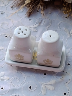 Set de Salero y Pimentero con Bandejita en Porcelana Inglesa Royal Doulton en internet