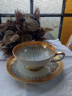 Duo de Te en Porcelana Alemana Bavaria rivetes en oro de coleccion - comprar online