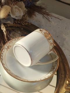 Duo de Cafe en Porcelana Alemana rivetes al oro - comprar online