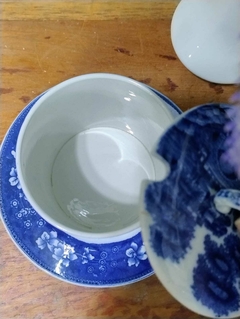 Imagen de Dulcera o Azucarera en Loza Inglesa Copeland tonos azules (Tapa pegada)