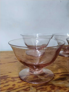 6 Copas para Sidra de Vidrio Rosado (2 con microchip en el borde) - 2Gardenias Bazar antiguo & Deco