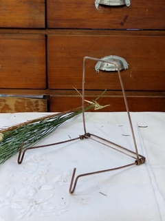 Soporte de Alambre "apoya platos" hasta 20 cm