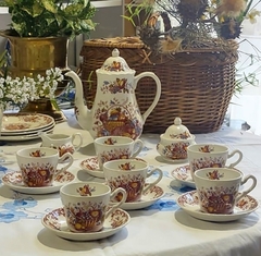 Juego de Te o Chocolate en Loza Inglesa Royal Tudor Fruits y Flowers 15 piezas