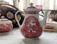 Cafetera en Loza Inglesa Irostone Adams Escenas Rojo - comprar online