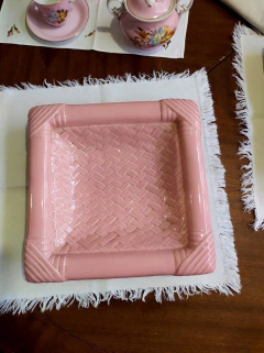 Fuente Cuadrada en Porcelana Italiana 30 cm rosa en internet