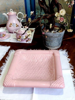 Fuente Cuadrada en Porcelana Italiana 30 cm rosa en internet