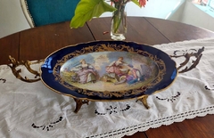 Centro de Mesa Fuente en Porcelana Francesa Sevres con Bronceria