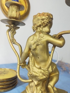 Candelabro portavela con Figura de Querubin Petit Bronce 2 velas - comprar online