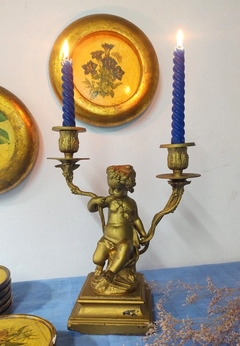 Candelabro portavela con Figura de Querubin Petit Bronce 2 velas - 2Gardenias Bazar antiguo & Deco