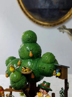 Caja Musical Alemana "Nuestro pequeño Jardin" Funcionando - comprar online