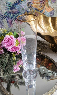 Florero con Pie de Cristaleria San Carlos con Virola Dorada - comprar online