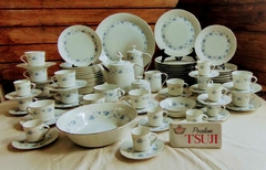 Juego de Vajilla en Porcelana Tsuji Flores Azules 89 piezas
