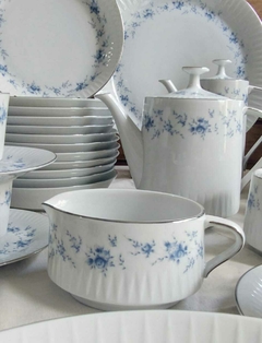 Juego de Vajilla en Porcelana Tsuji Flores Azules 89 piezas en internet
