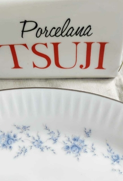 Imagen de Juego de Vajilla en Porcelana Tsuji Flores Azules 89 piezas