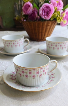 Imagen de Duo de te en porcelana Verbano delicadas flores con dos tonalidades de Rosa